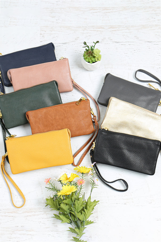 005 - LEATHER WALLET WITH DETACHABLE WRISTLET