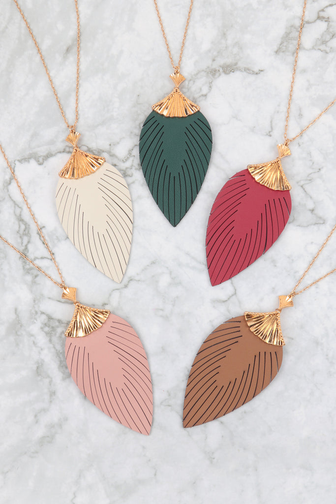 30 INCH LEAF SHAPED PU LEATHER FRINGE LONG NECKLACE