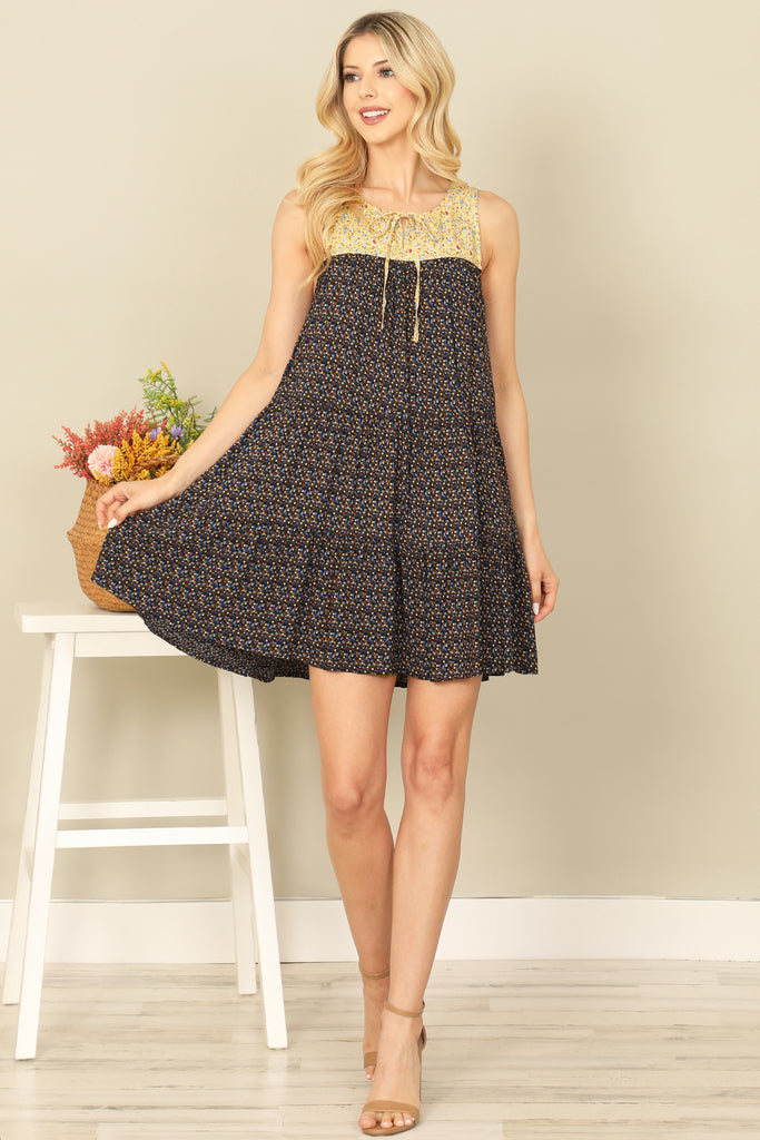 SLEEVELESS KEYHOLE TIE BABYDOLL PRINTED MINI DRESS