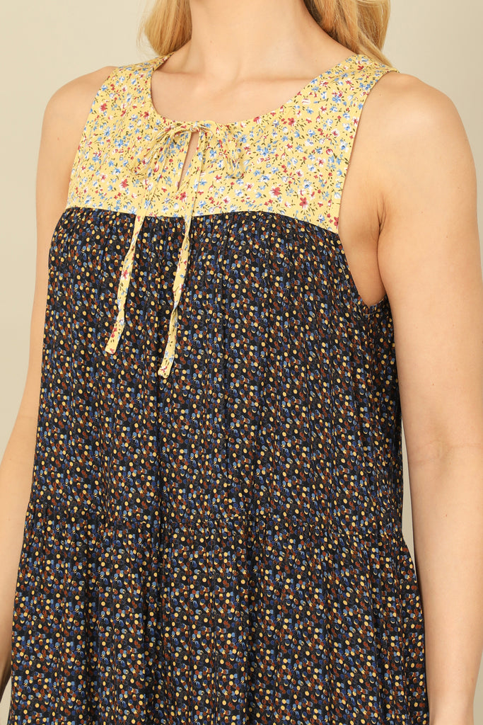 SLEEVELESS KEYHOLE TIE BABYDOLL PRINTED MINI DRESS