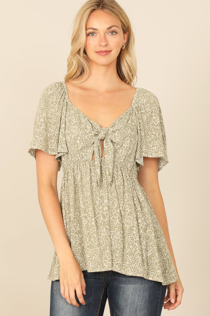 FRONT CUT-OUT KNOTTED TIE DETAIL PRINTED TOP