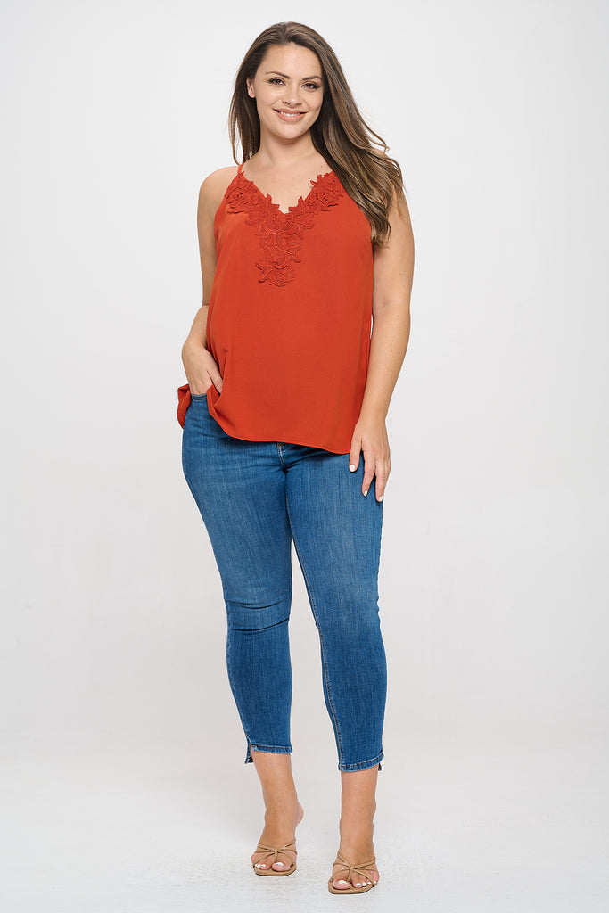 PLUS SIZE SPAGHETTI STRAP FLORAL LACE DETAIL SOLID TOP