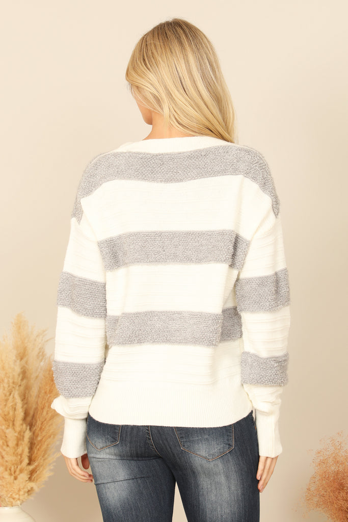 WRAP KINTTED SWEATER