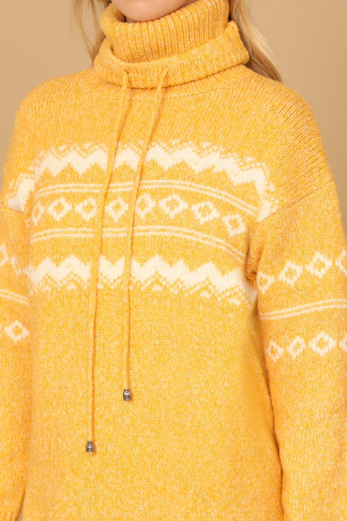 TURTLE NECK DRAWSTRING PRINTED KNIT SWEATER