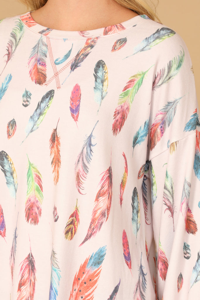 FEATHER PRINT LONG SLEEVE TOP