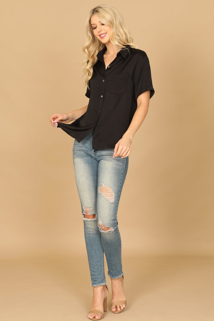 COLLARED HALF SLEEVE BUTTON DOWN SOLID TOP