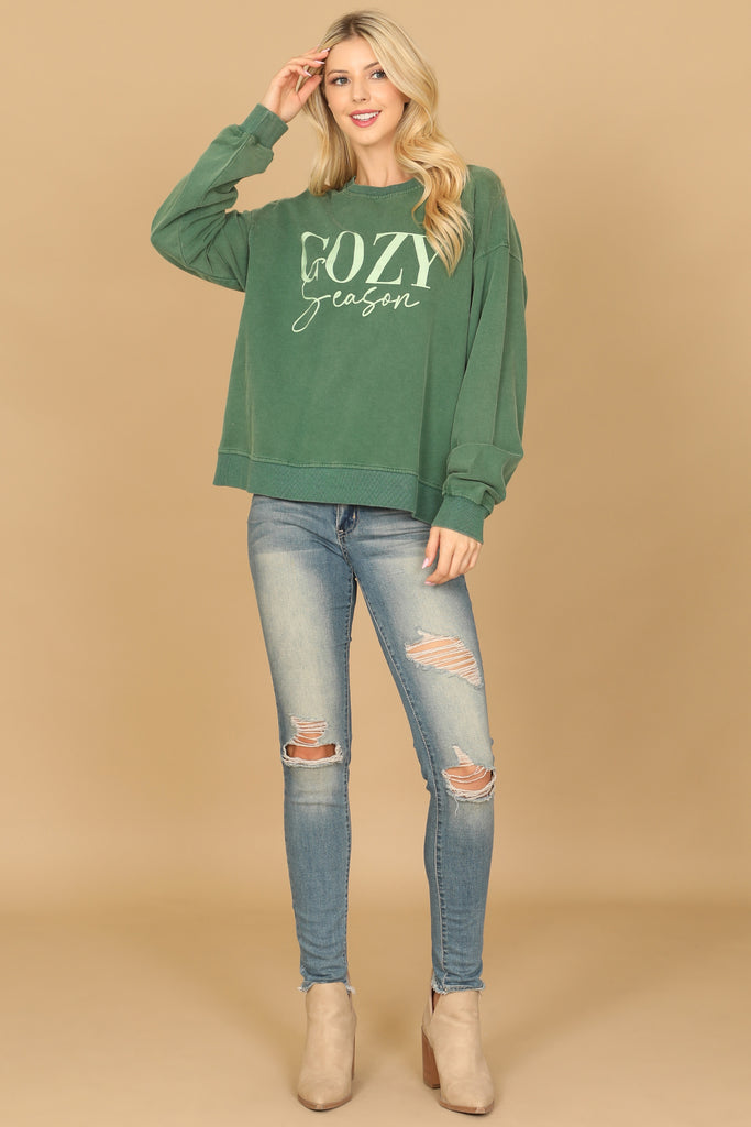 LONG SLEEVE "COZY SEASON" PRINT TOP