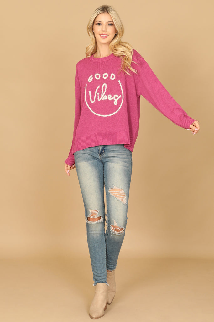 "GOOD VIBES" PRINT RIBBED SWEATER