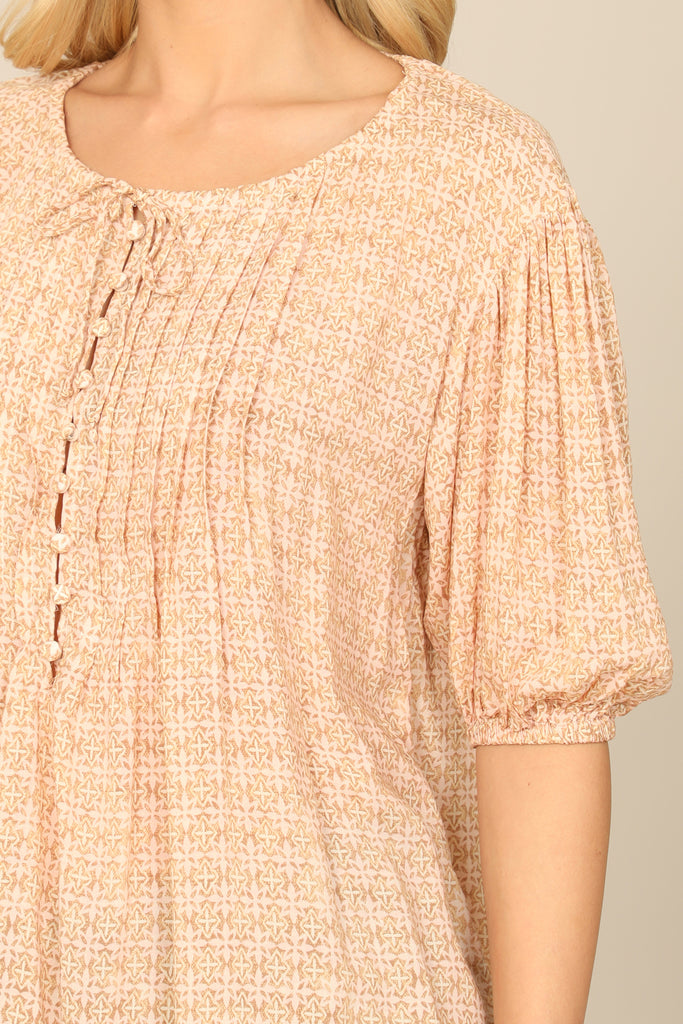 PUFF SLEEVE BUTTON DETAIL PRINTED TOP