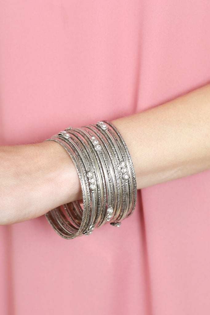 EMBELISHED MULTIPLE BRASS BANGLE BRACELET