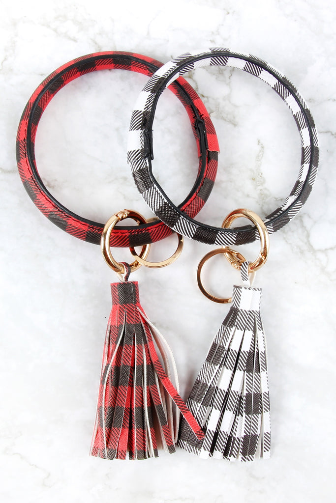 PLAID KEY RING WITH TASSEL BRACELET