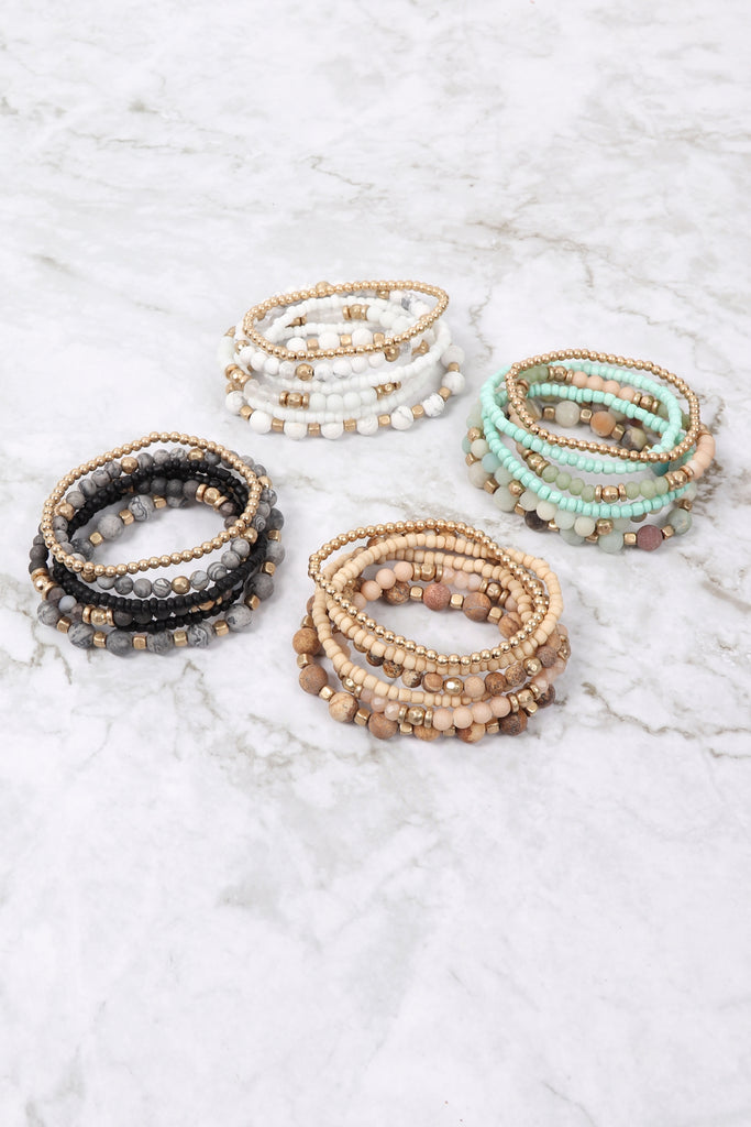 HDB2928 - NATURAL STONE MIXED BEADS CHARM BRACELET