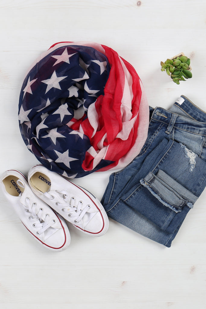 AMERICAN FLAG INFINITY SCARF