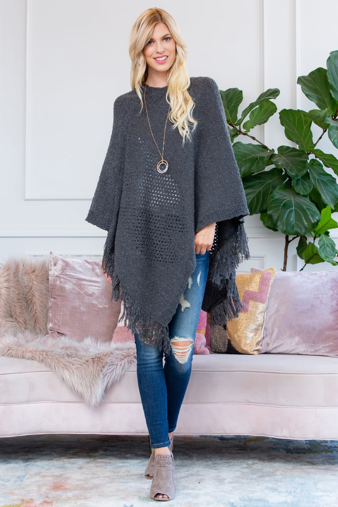 GRAY SOFT KNIT FRINGE PONCHO
