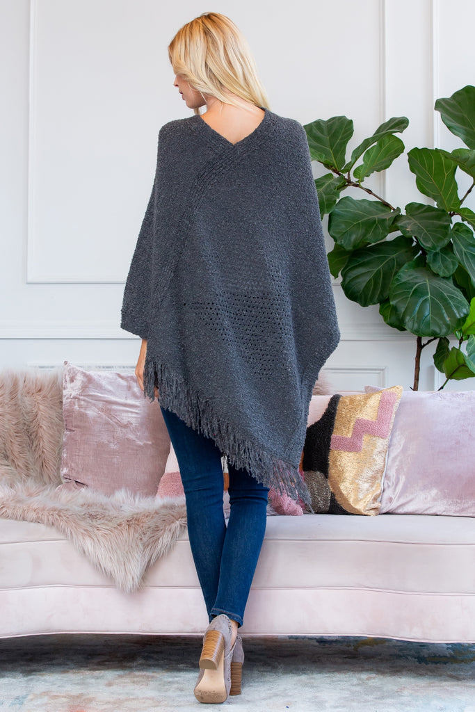 GRAY SOFT KNIT FRINGE PONCHO