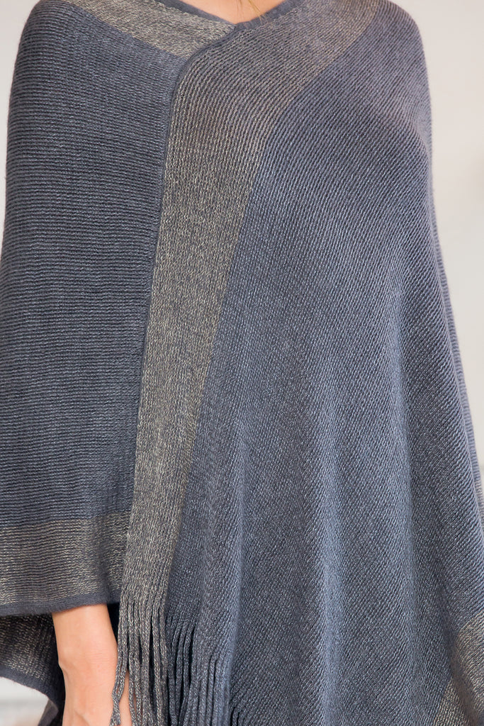 HDF3011 - ULTRA SOFT TWO TONE FRINGE PONCHO