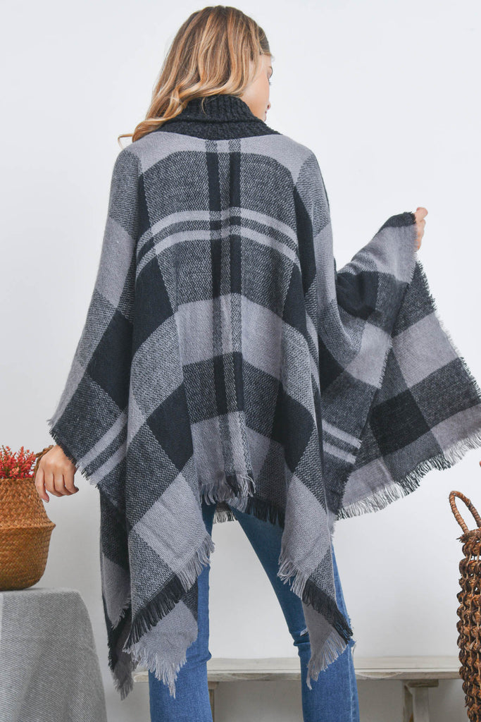 PLAID KNITTED TURTLEKNECK PONCHO