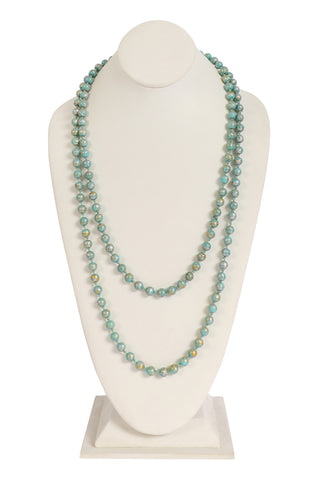 LAYERED CHAIN, NATURAL STONE CHIP MIX BEADS CRESCENT PENDANT NECKLACE
