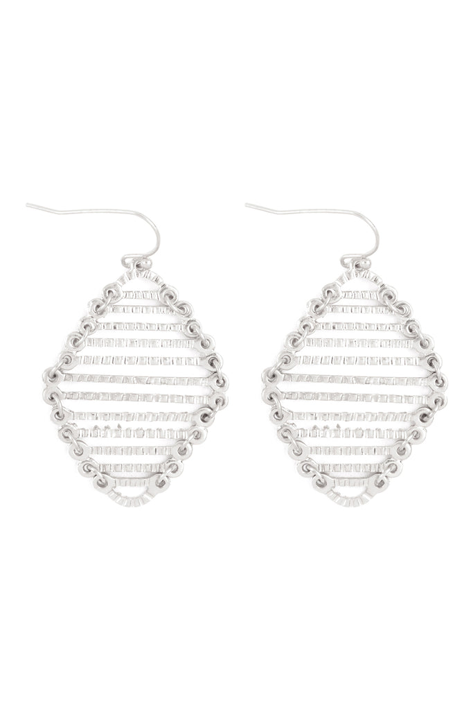 MISS SHAPE LINK TEXTURE DROP FISH HOOK EARRINGS
