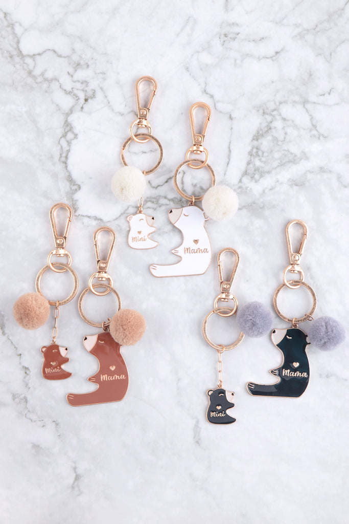 MINI BEAR & MAMA BEAR 2 SET ENAMEL W/ POM POM KEYCHAIN