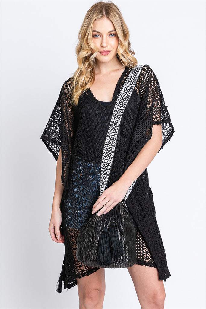 SOLID BUCKET BAG WITH AZTEC STRAP