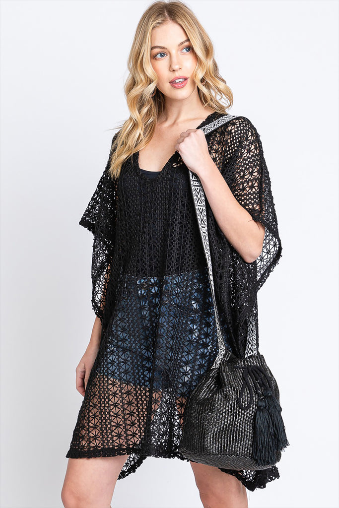 SOLID BUCKET BAG WITH AZTEC STRAP