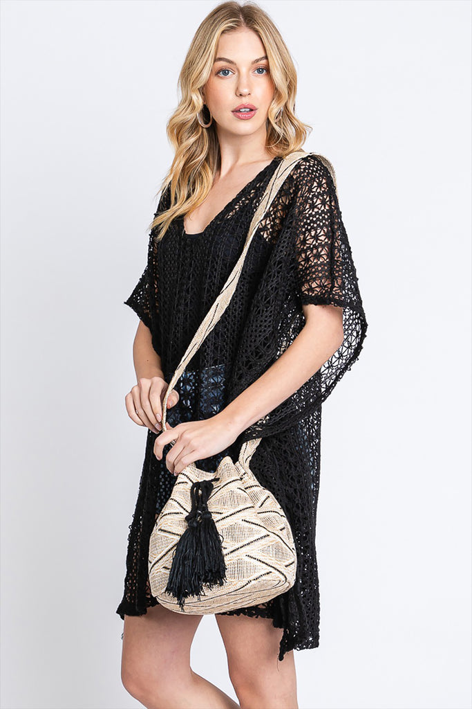 SOLID BUCKET BAG WITH AZTEC STRAP