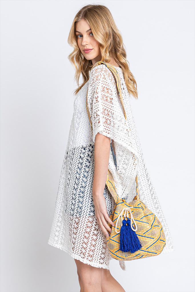 SOLID BUCKET BAG WITH AZTEC STRAP