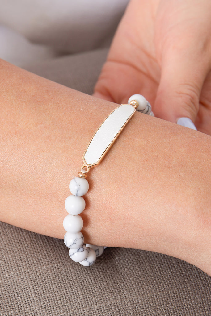 NATURAL STONE WITH LEATHER ACCENT BRACELET