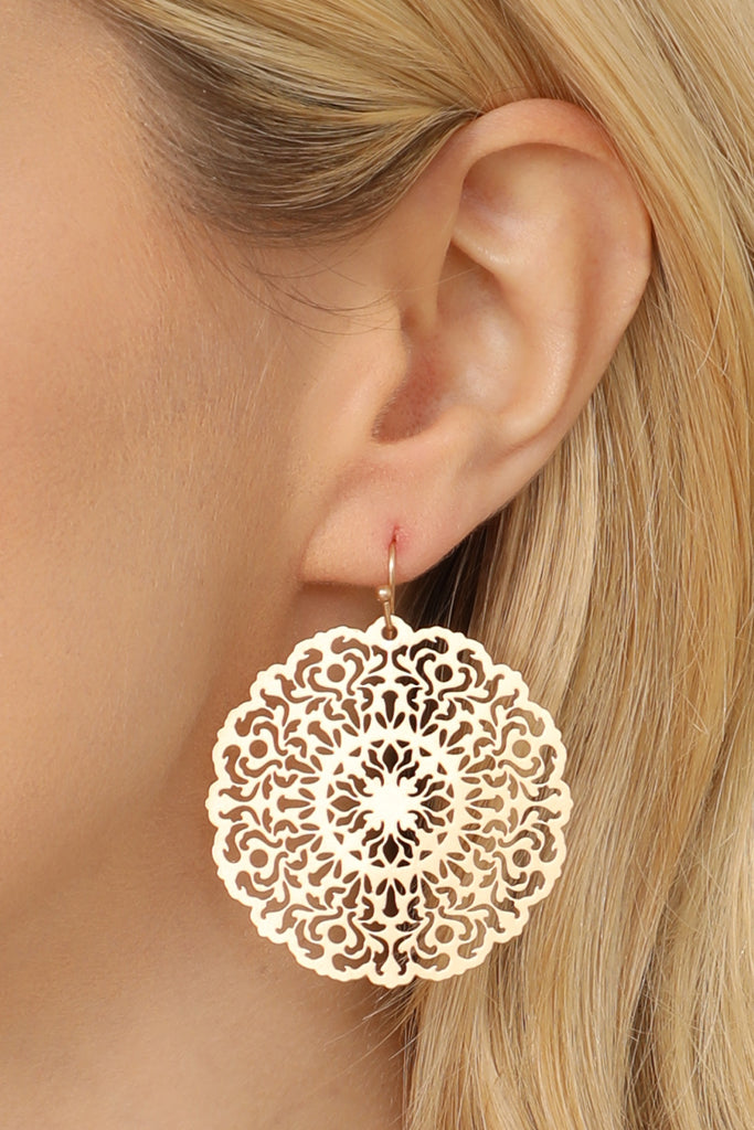 ROUND FILIGREE HOOK EARRINGS