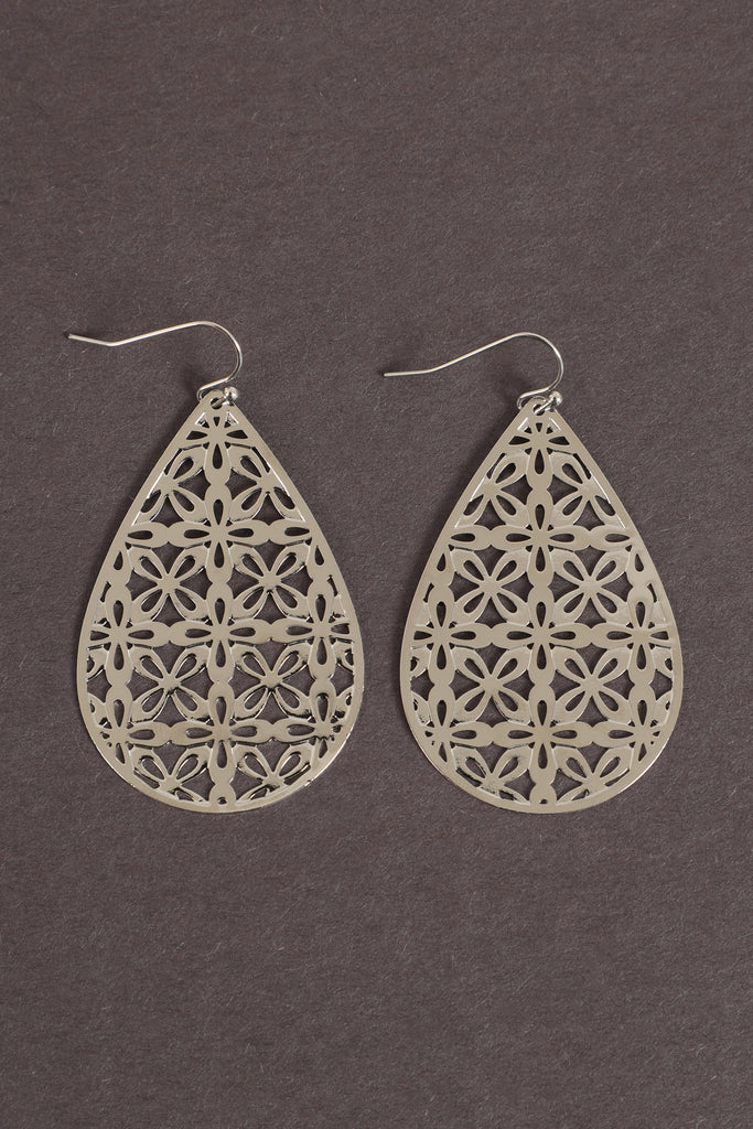 FLOWER PATTERN FILIGREE TEARDROP SHAPE HOOK EARRINGS