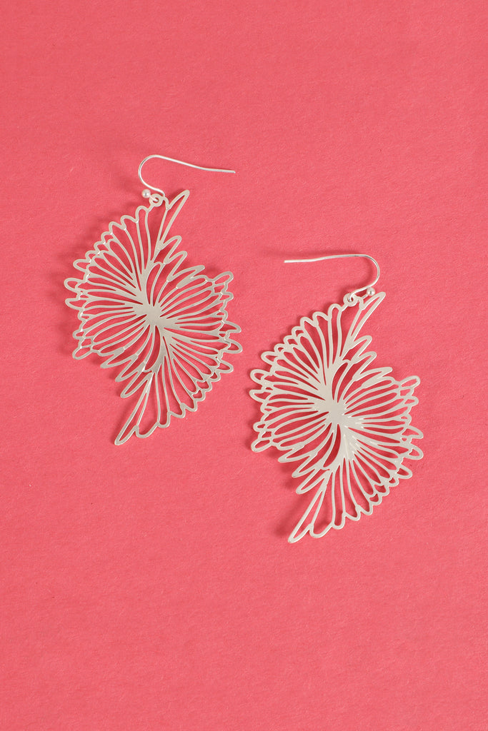 WING FILIGREE HOOK EARRINGS