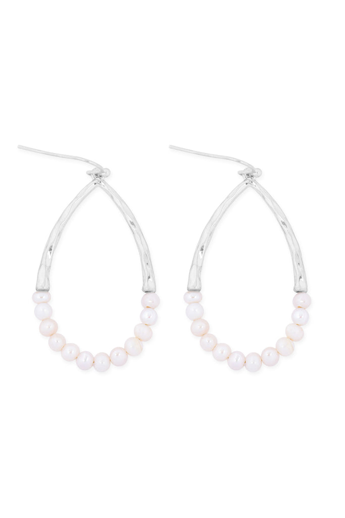 TEARDROP CAST W/ PEARL BEAD FISH HOOK EARRINGS