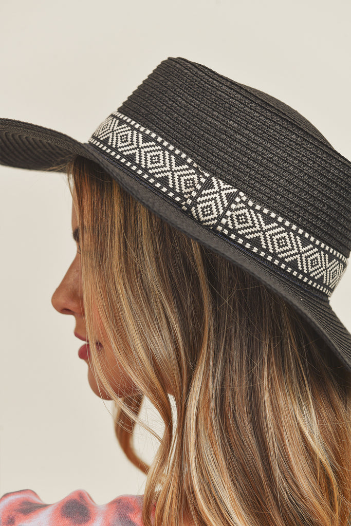TRIBAL BAND FLAT TOP SUN HAT