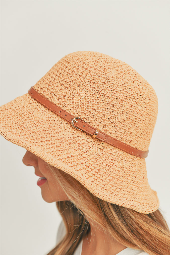 CROCHET PATTERN BUCKET HAT WITH BAND