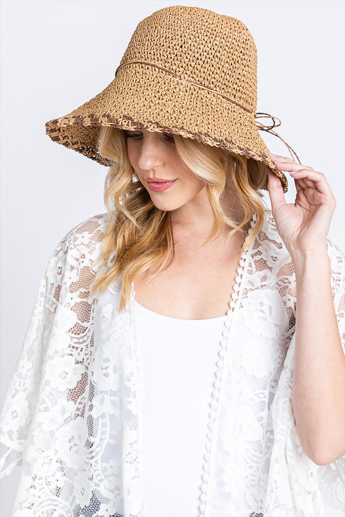 EDGE DETAILED STRAW BUCKET HAT
