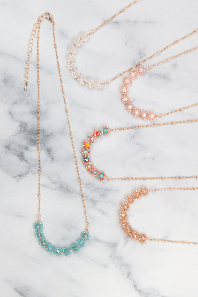 FLOWER CLUSTER GLASS BEADS NECKLACE