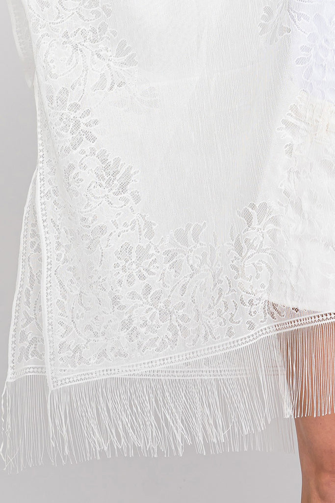 FLORAL LACE KIMONO WITH TASSEL