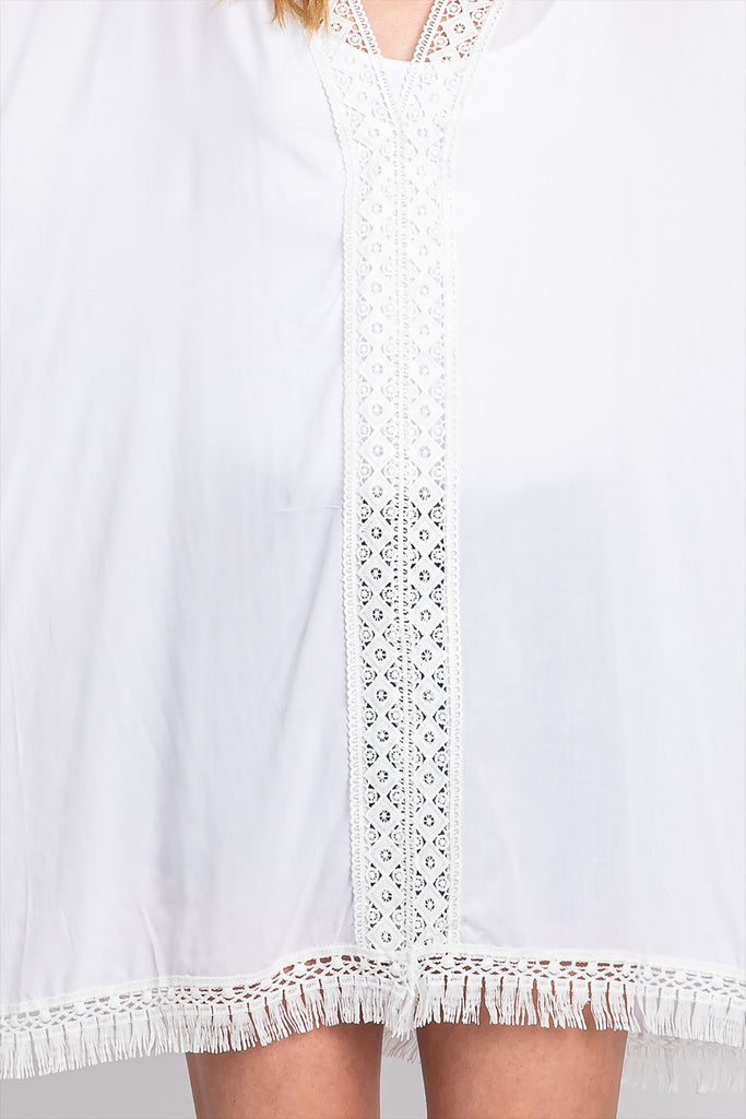 AZTEC LACE TRIM DETAIL PONCHO WITH TASSEL