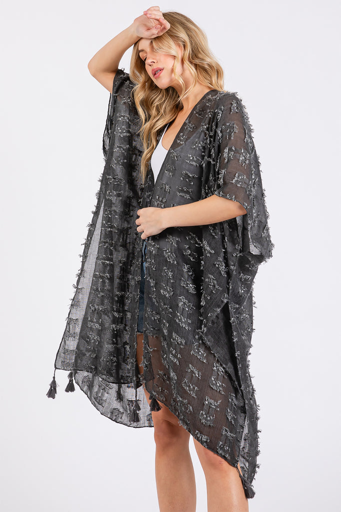 DISTRESSED PATTERN TASSEL KIMONO