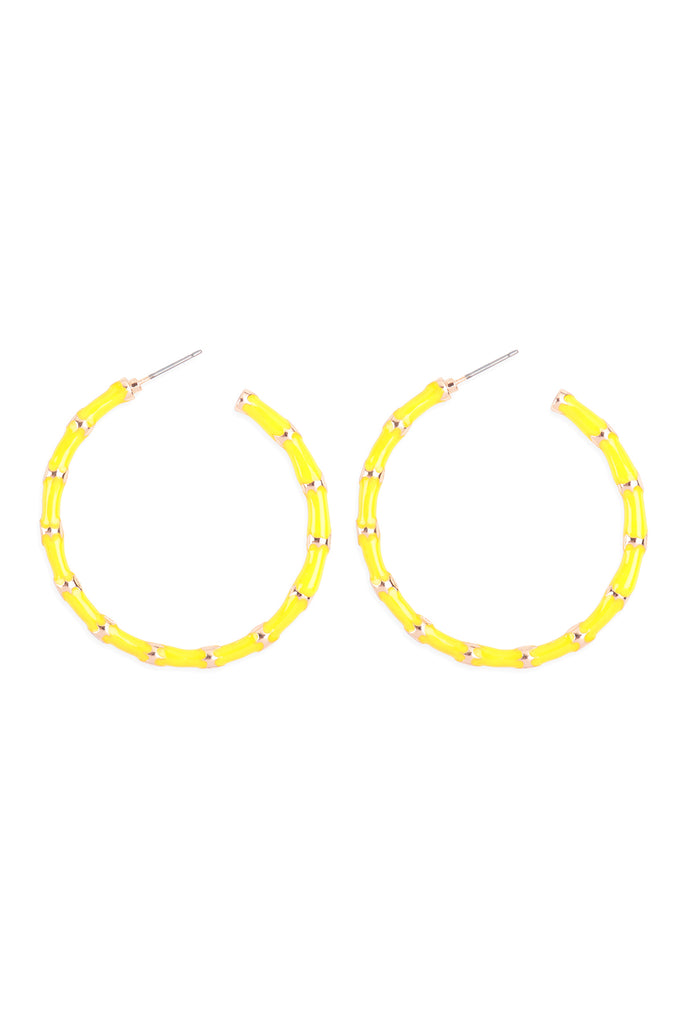 TEXTURED ENAMEL COLOR HOOP EARRINGS