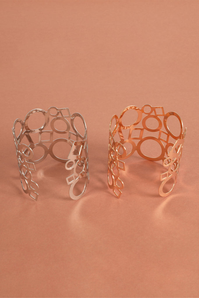 GEOMETRIC PATTERN CUFF BRACELET