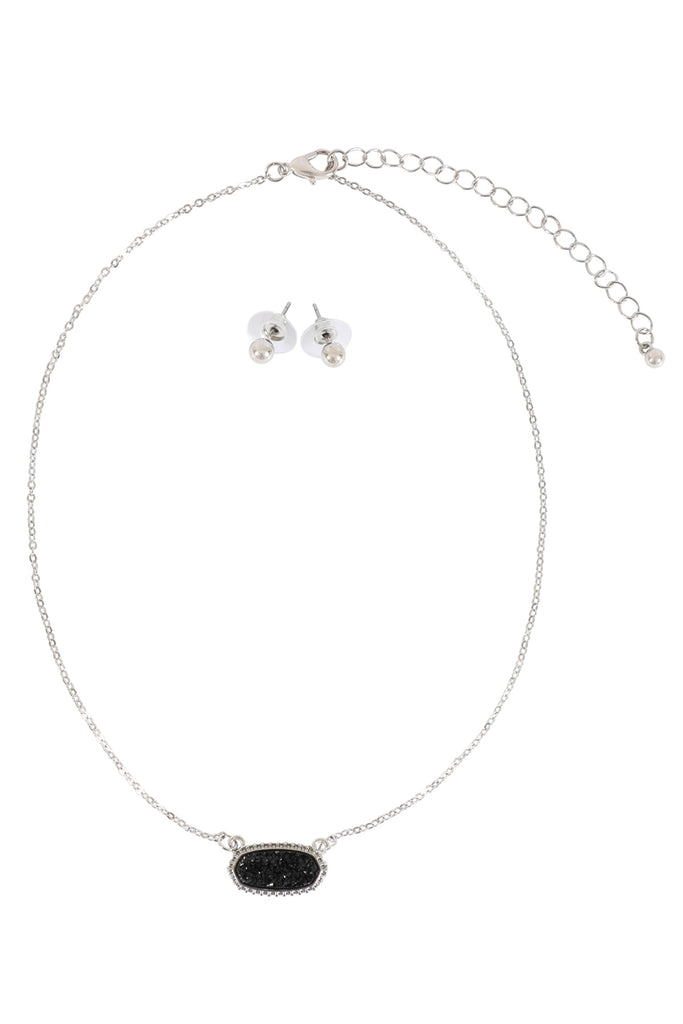 Druzy Stone Oval Stone Pendant  Necklace