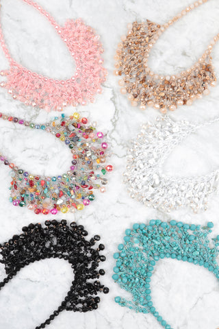 LAYERED CHAIN, NATURAL STONE CHIP MIX BEADS CRESCENT PENDANT NECKLACE