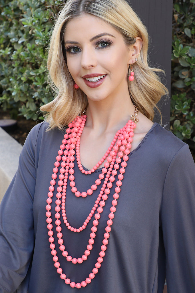MULTILAYERED BEADS NECKLACE AND EARRINGS SET