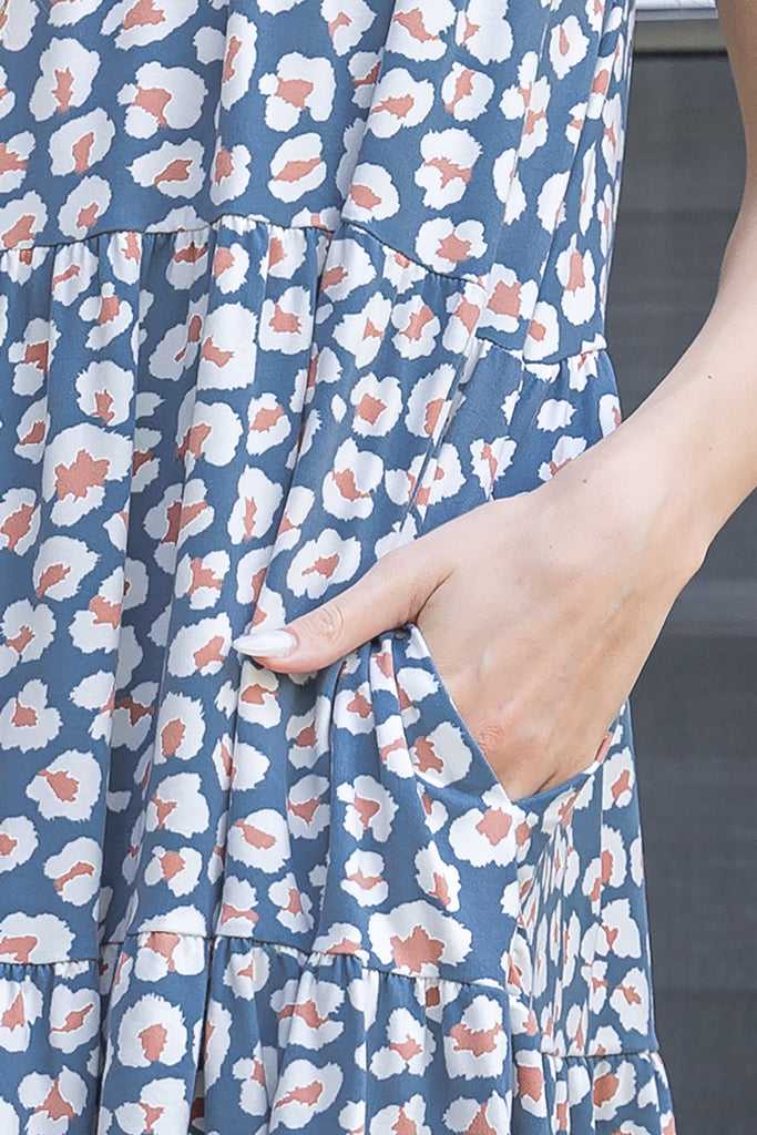 RUFFLE SLEEVE SIDE POCKET PRINTED TIERED MINI DRESS