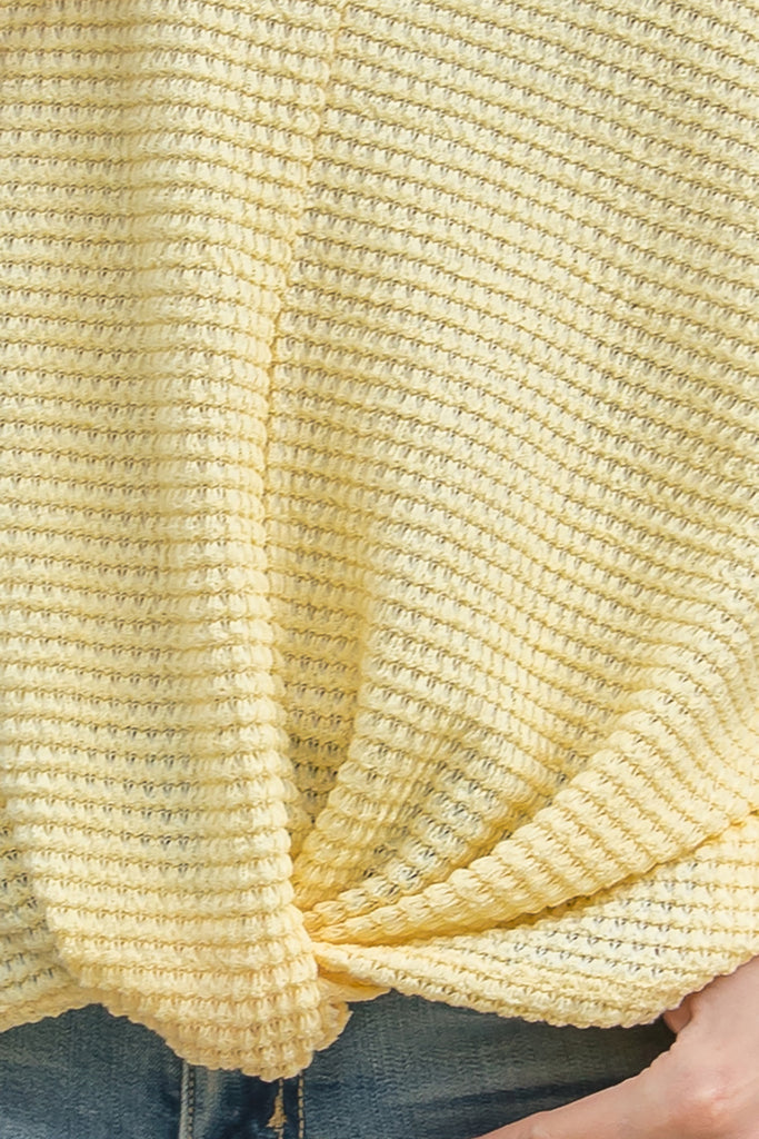 DOLMAN SHORT SLEEVE TWISTED HEM WAFFLE KNIT SOLID TOP
