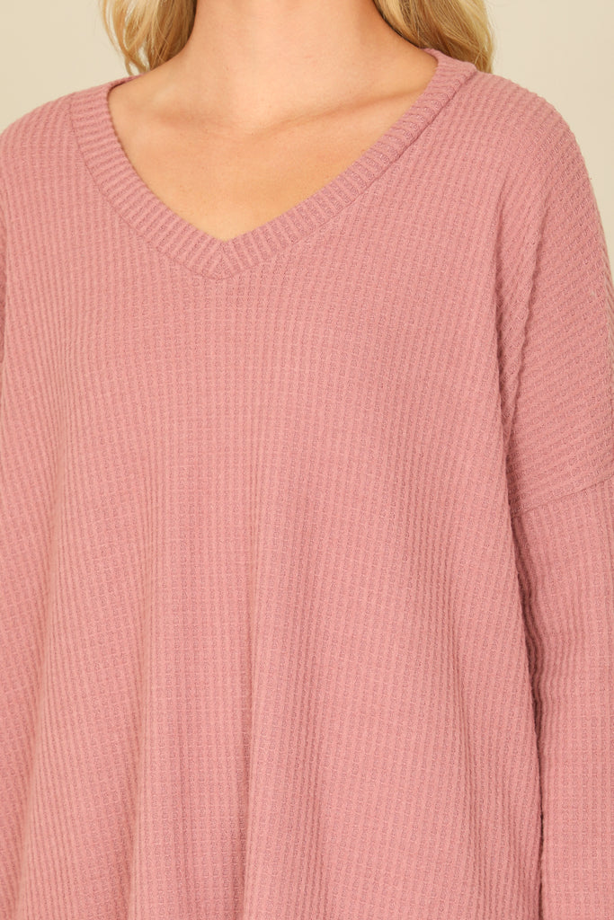 BRUSHED WAFFLE V-NECK LONG SLEEVE SIDE SLIT TOP