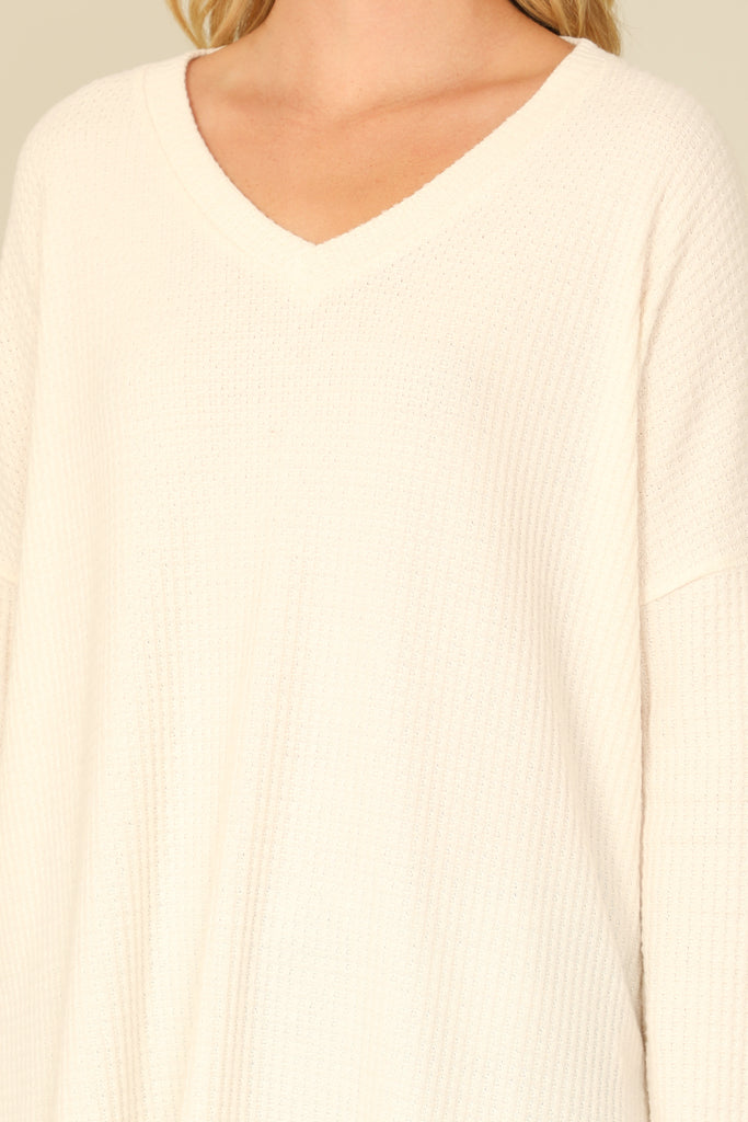 BRUSHED WAFFLE V-NECK LONG SLEEVE SIDE SLIT TOP