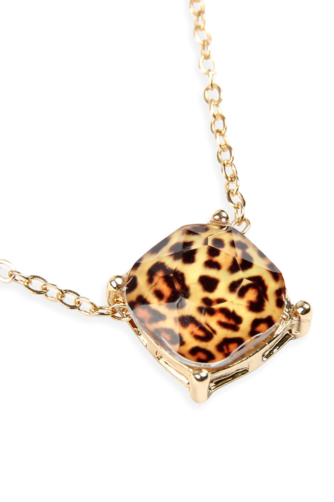 17155 - 12MM CUSHION CUT CHARM NECKLACE